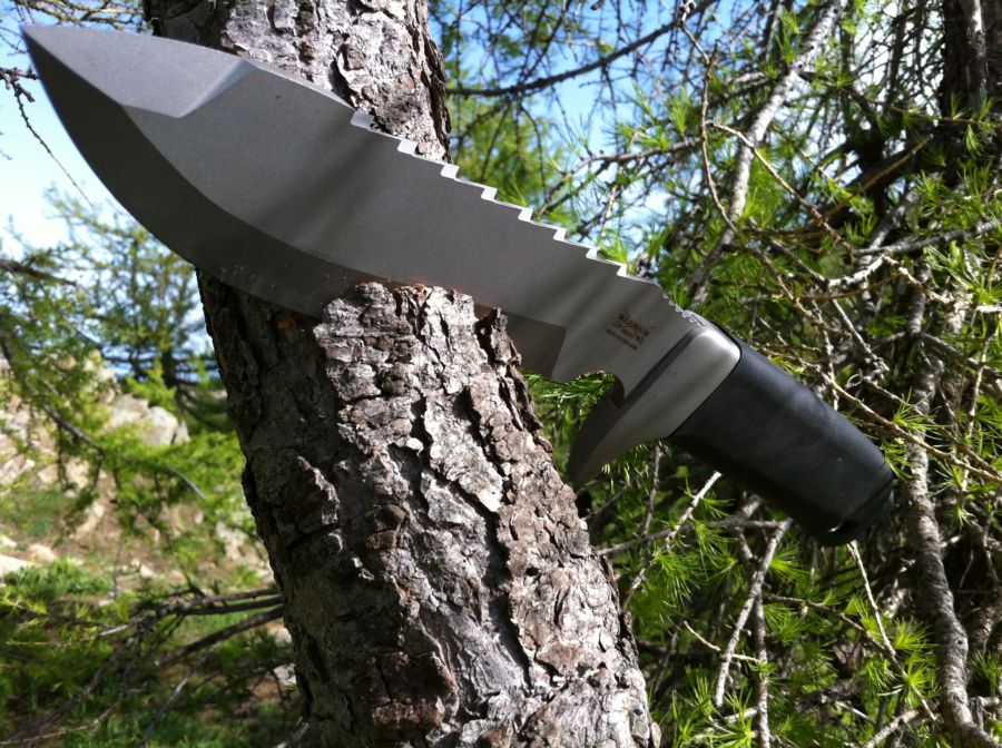 An 80s Revival: Surviving with the Dartmoor Knife